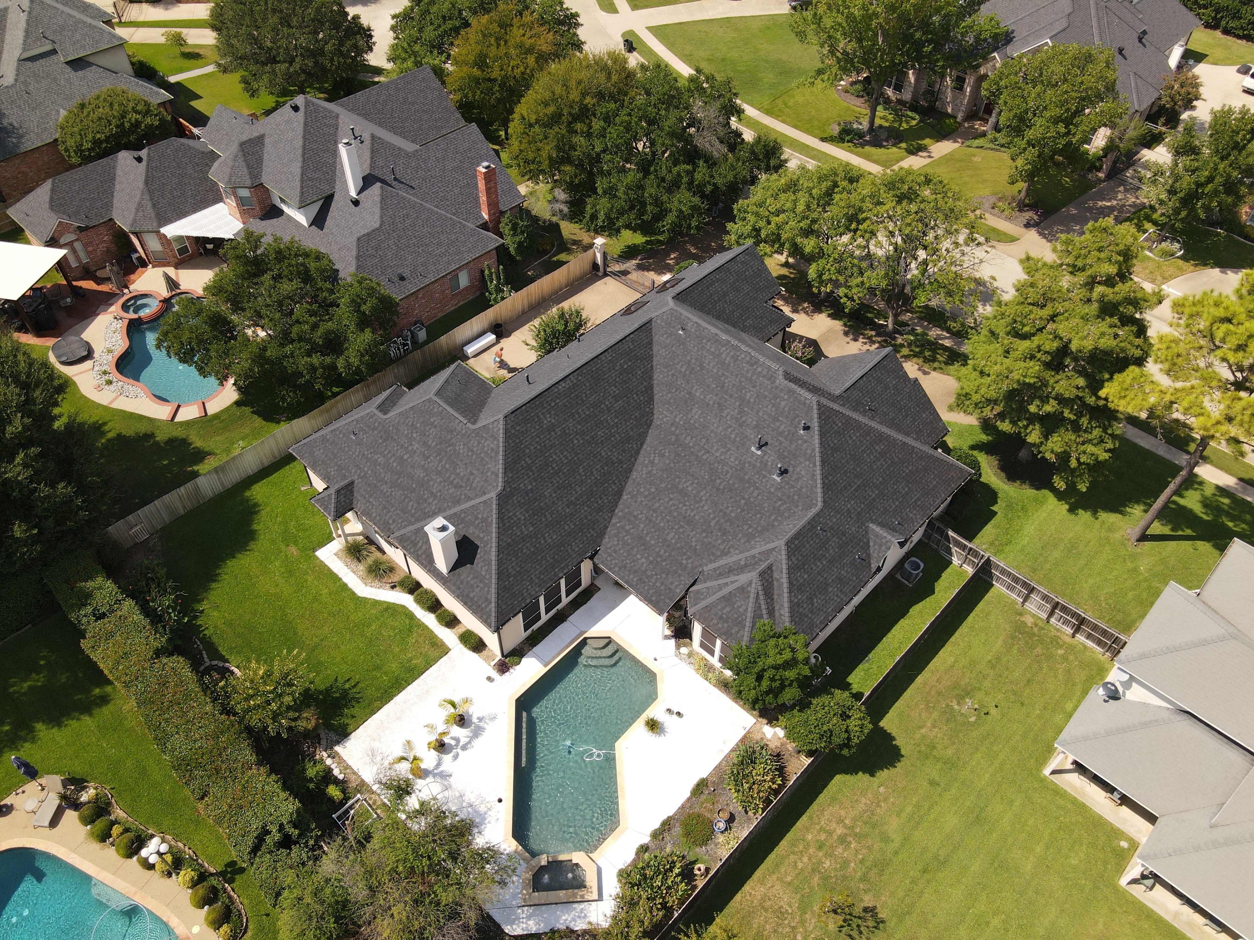 Ultra Roofing DFW roofing professionals at work